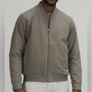 Lululemon Men’s Bomber L